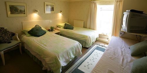 Afon Duad Inn&Dolau Cottage Cwm-Duad Extérieur photo