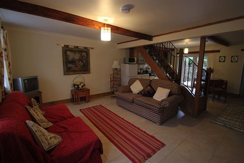 Afon Duad Inn&Dolau Cottage Cwm-Duad Extérieur photo
